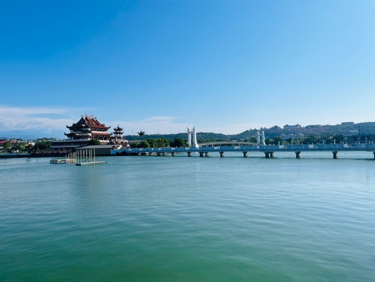 龍潭大池